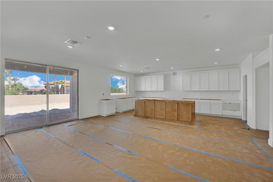 7118 Painted Skyline Street