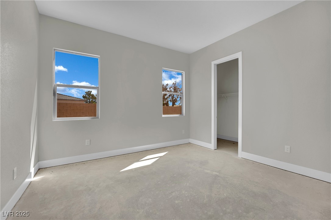 4835 Blushing Dawn Avenue