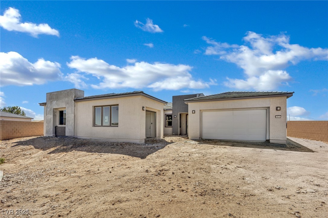 4835 Blushing Dawn Avenue