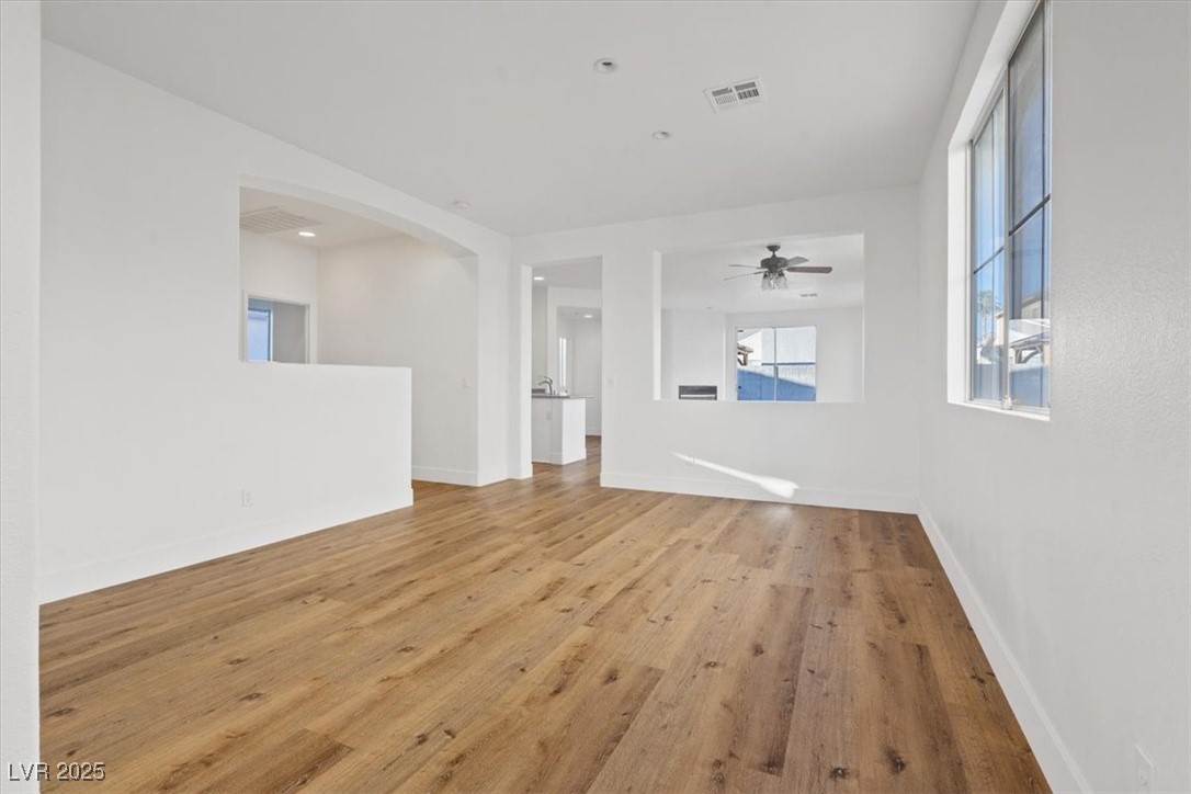 1902 Giant Pine Avenue