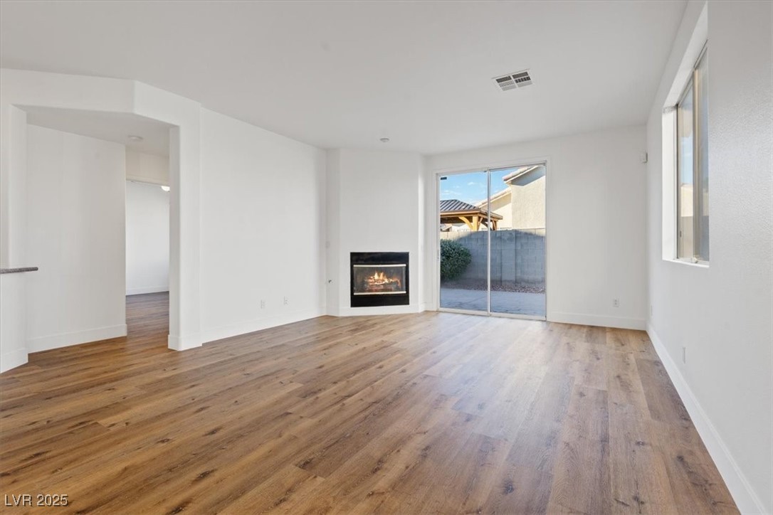 1902 Giant Pine Avenue