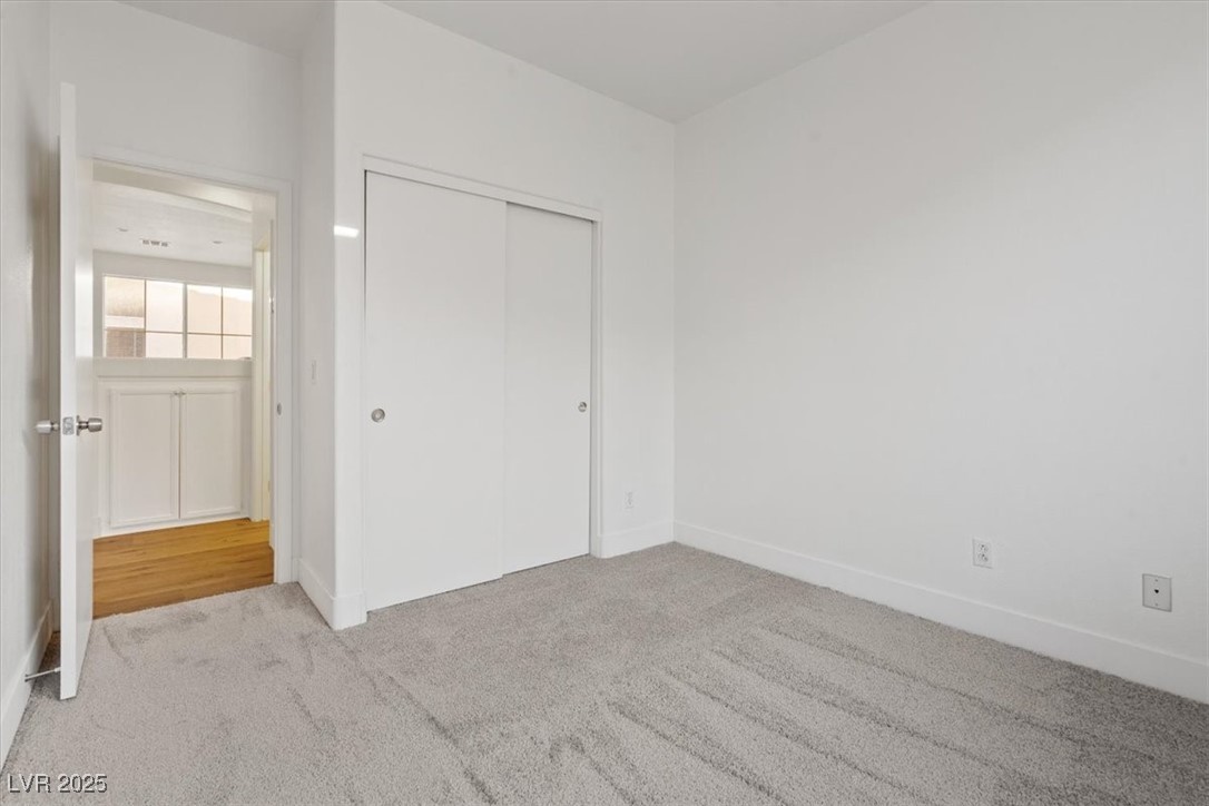 1902 Giant Pine Avenue