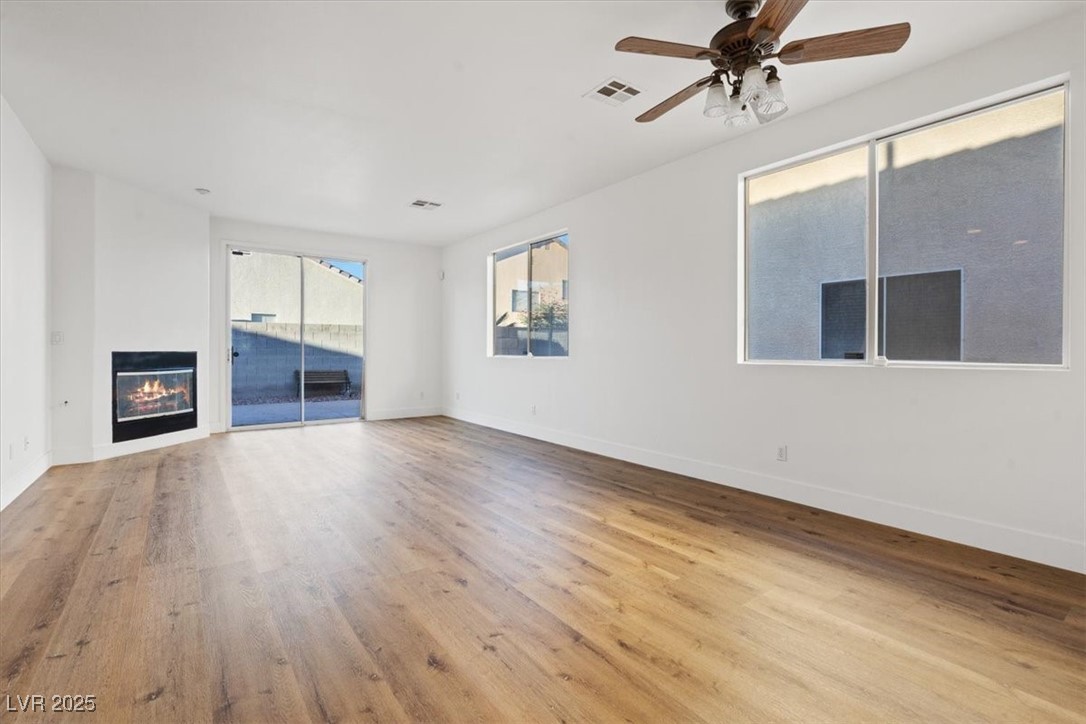 1902 Giant Pine Avenue