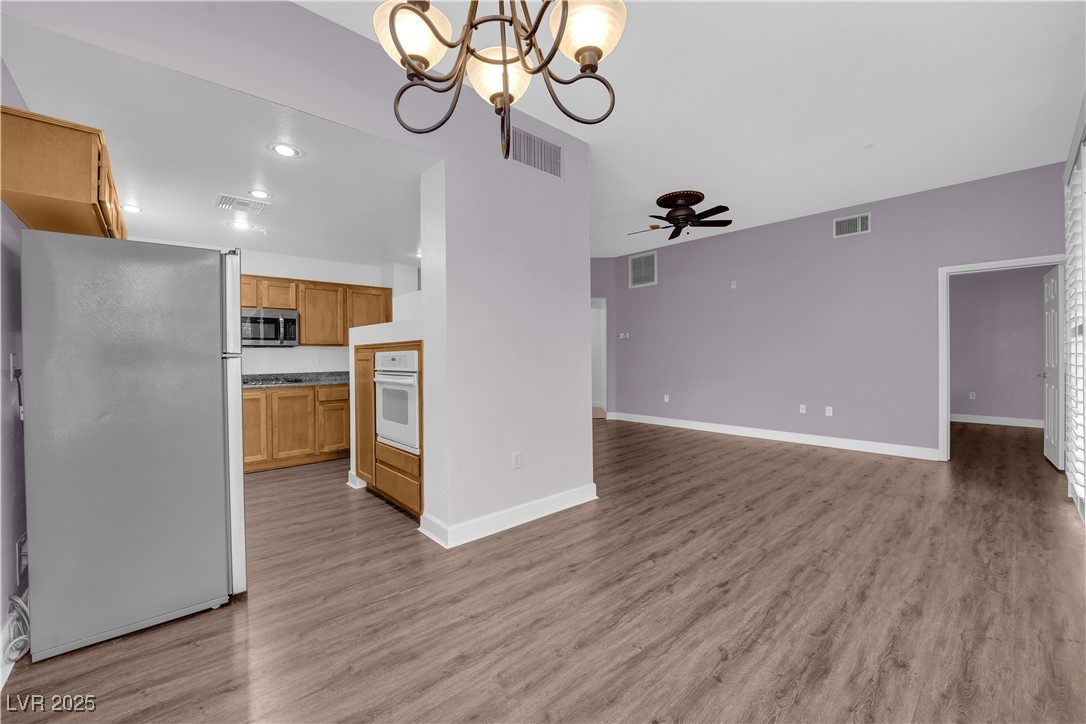 83 East Agate Avenue 308