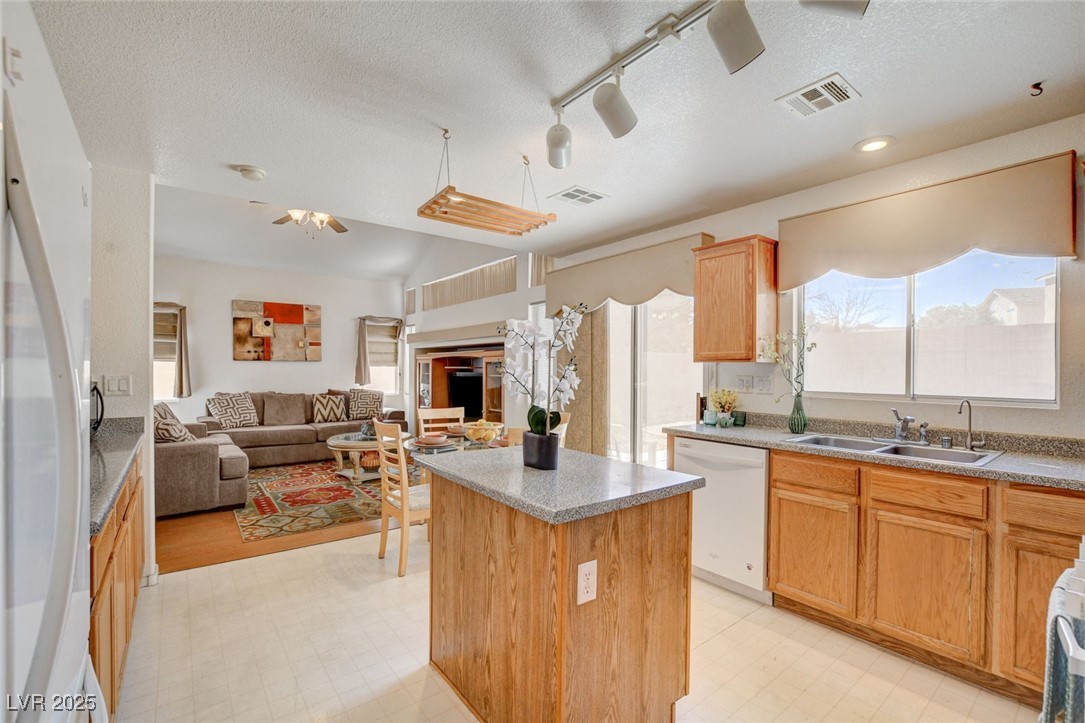 6139 Highland Gardens Drive