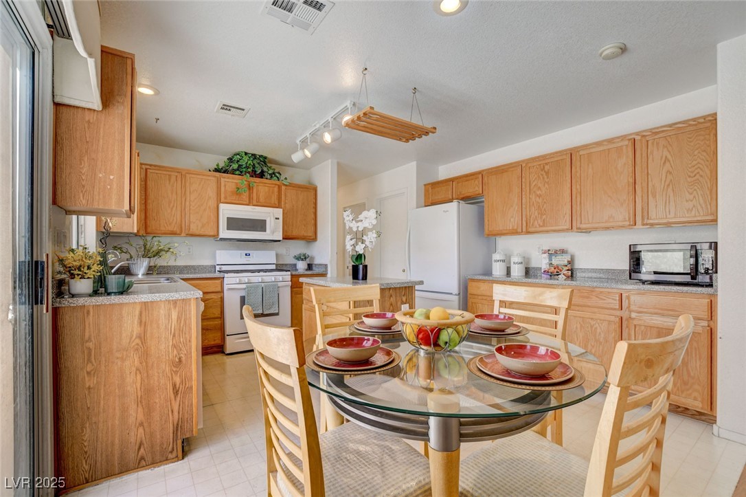 6139 Highland Gardens Drive