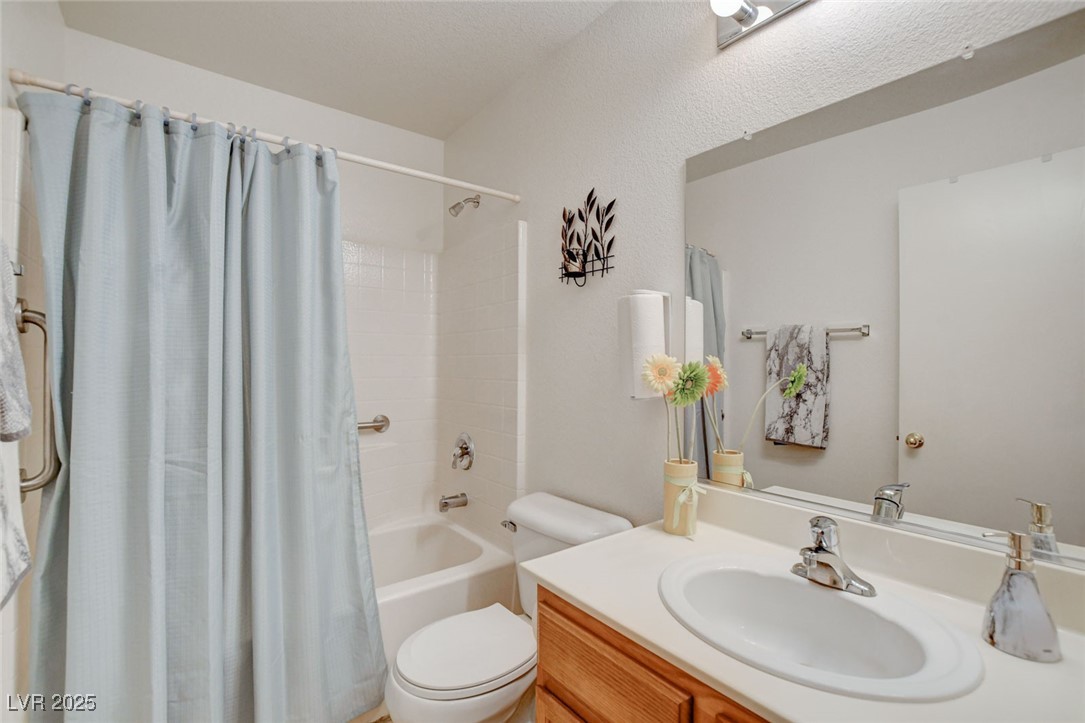 6139 Highland Gardens Drive