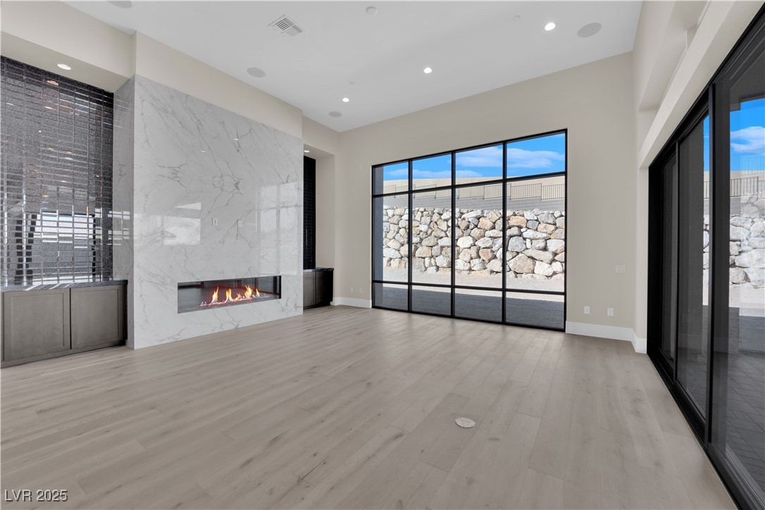 10972 Horizon Ledge Avenue