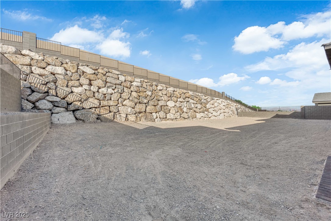 10972 Horizon Ledge Avenue