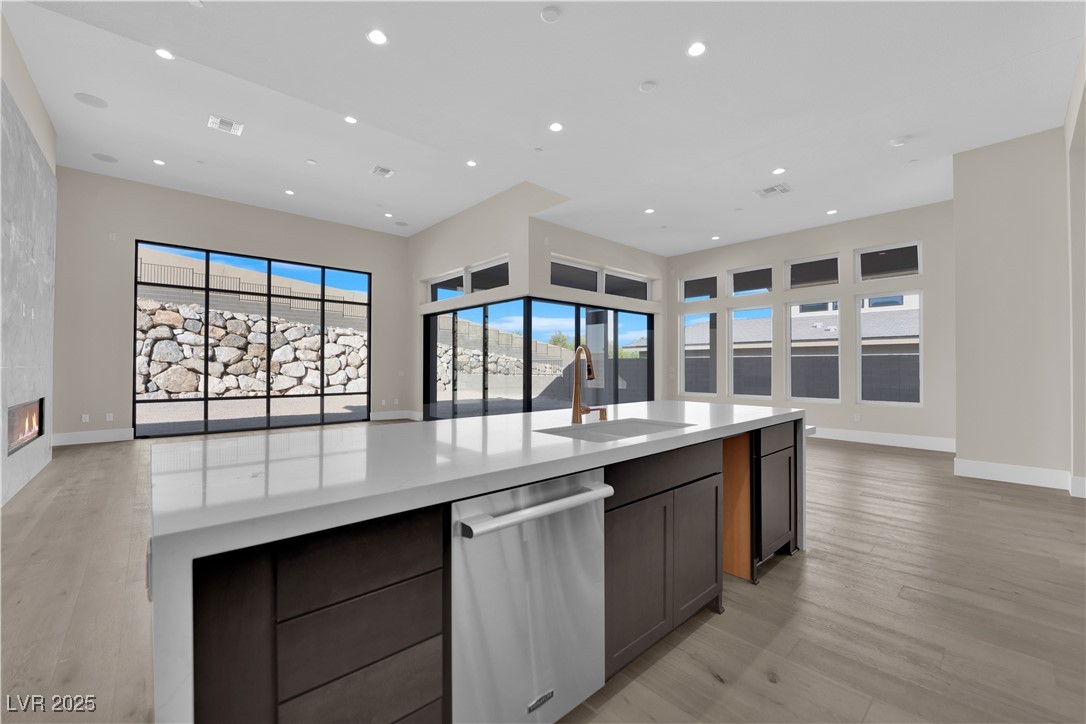 10972 Horizon Ledge Avenue