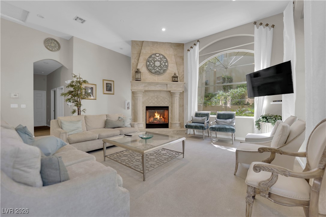 1605 Crimson Hills Drive 204