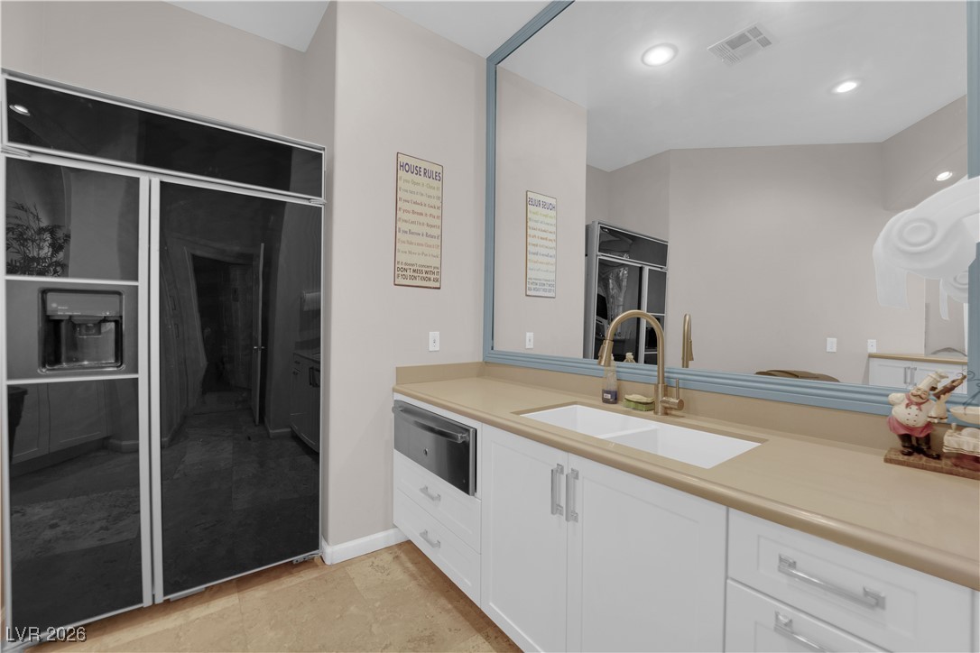 1605 Crimson Hills Drive 204