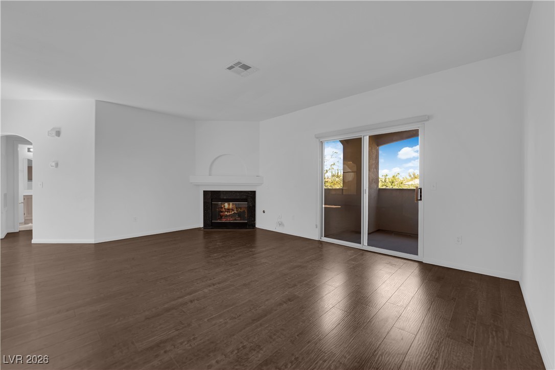 1605 Crimson Hills Drive 204