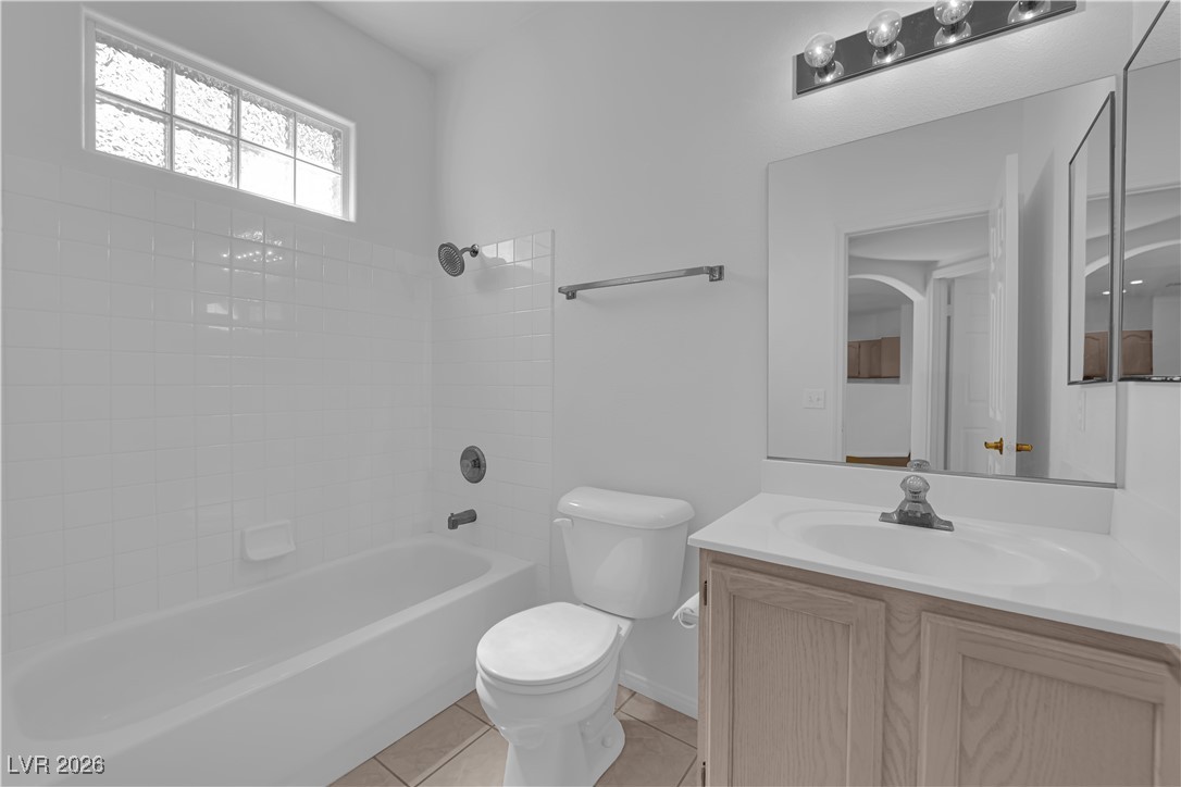 1605 Crimson Hills Drive 204