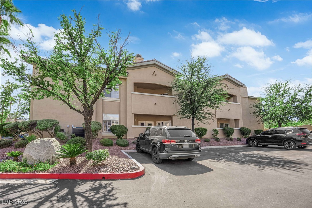 1605 Crimson Hills Drive 204