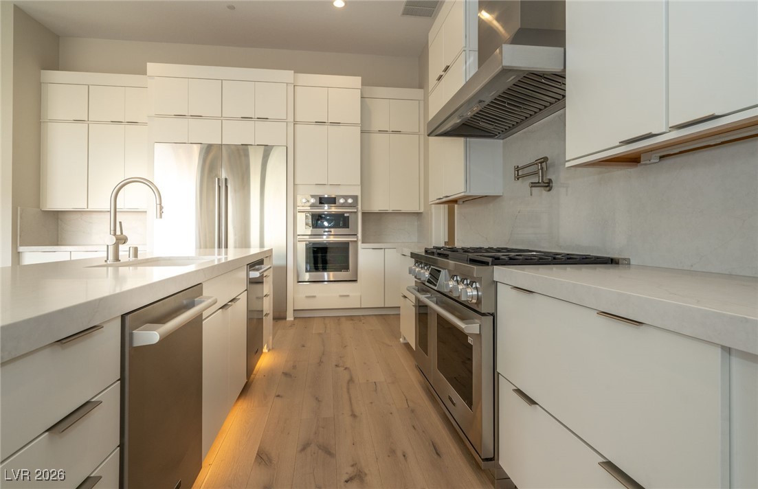 10958 Horizon Ledge Avenue