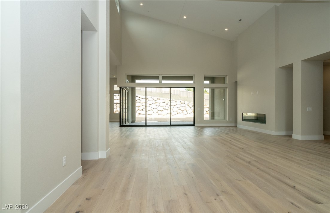 10958 Horizon Ledge Avenue