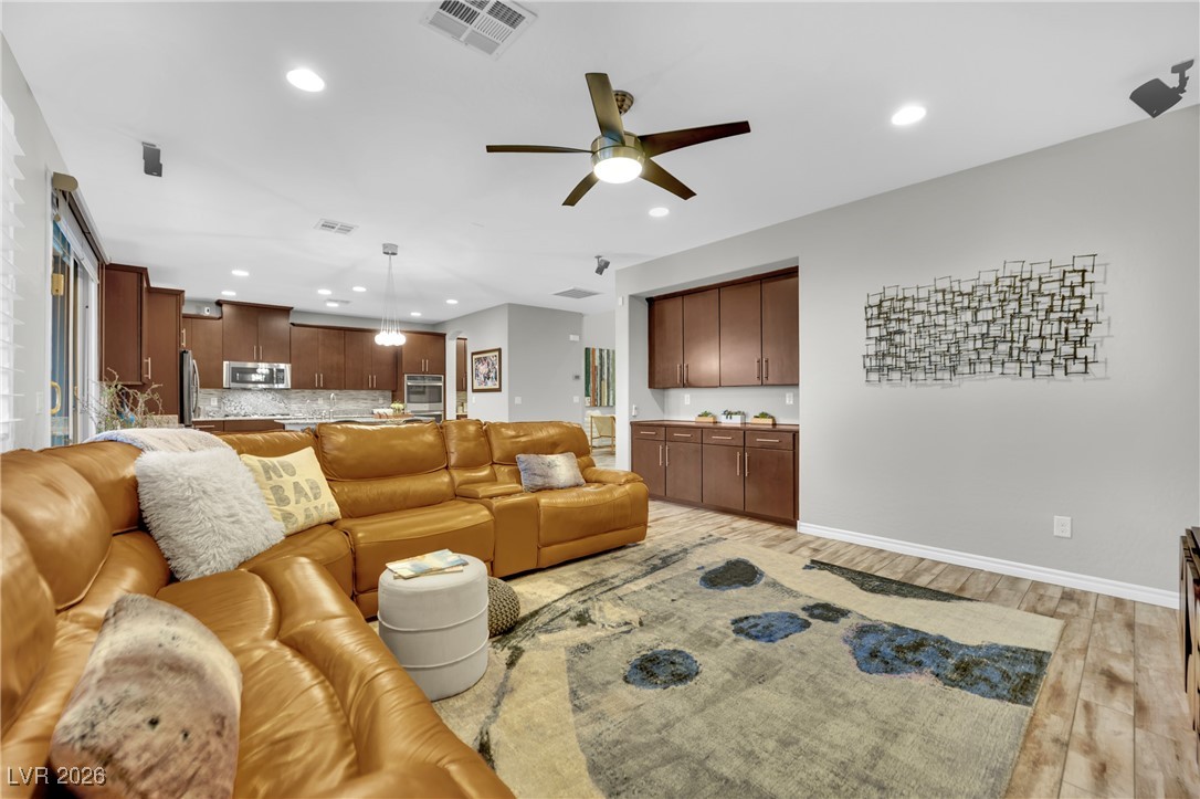 748 Big Meadow Street