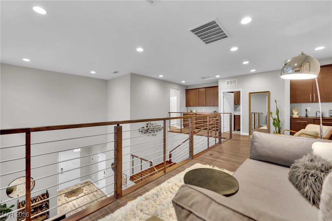 748 Big Meadow Street