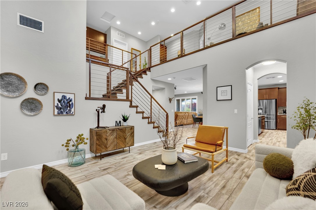 748 Big Meadow Street