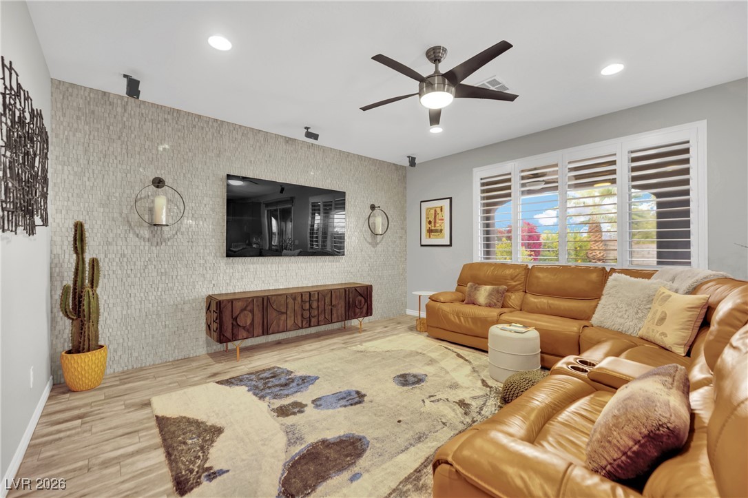 748 Big Meadow Street