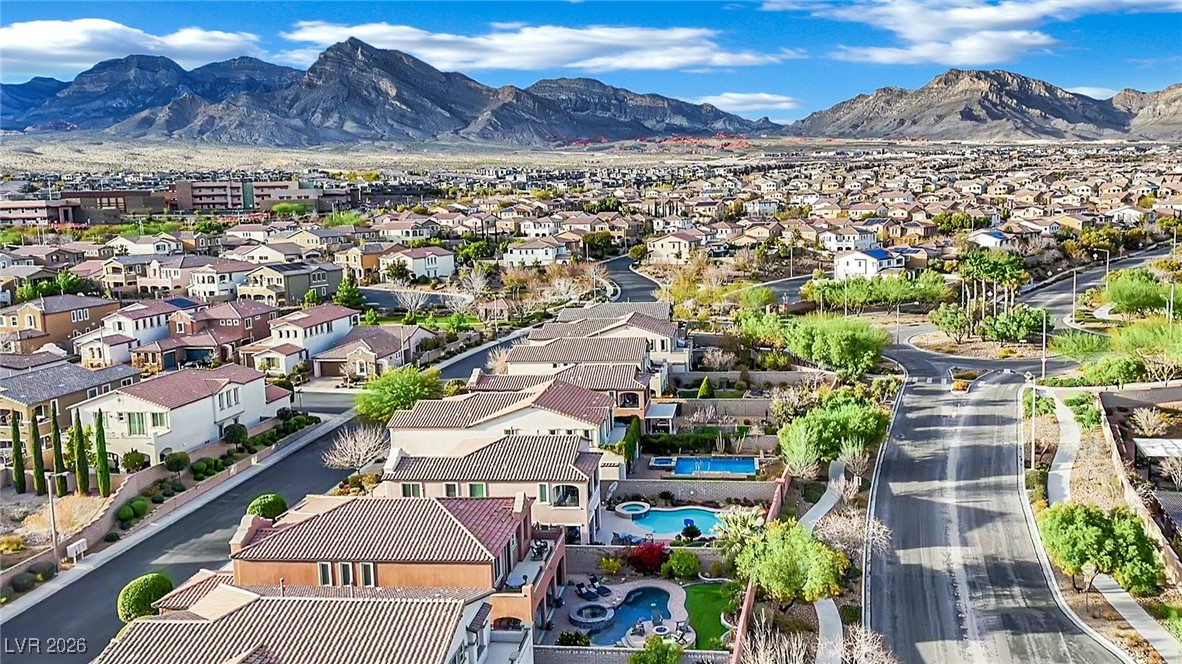 748 Big Meadow Street