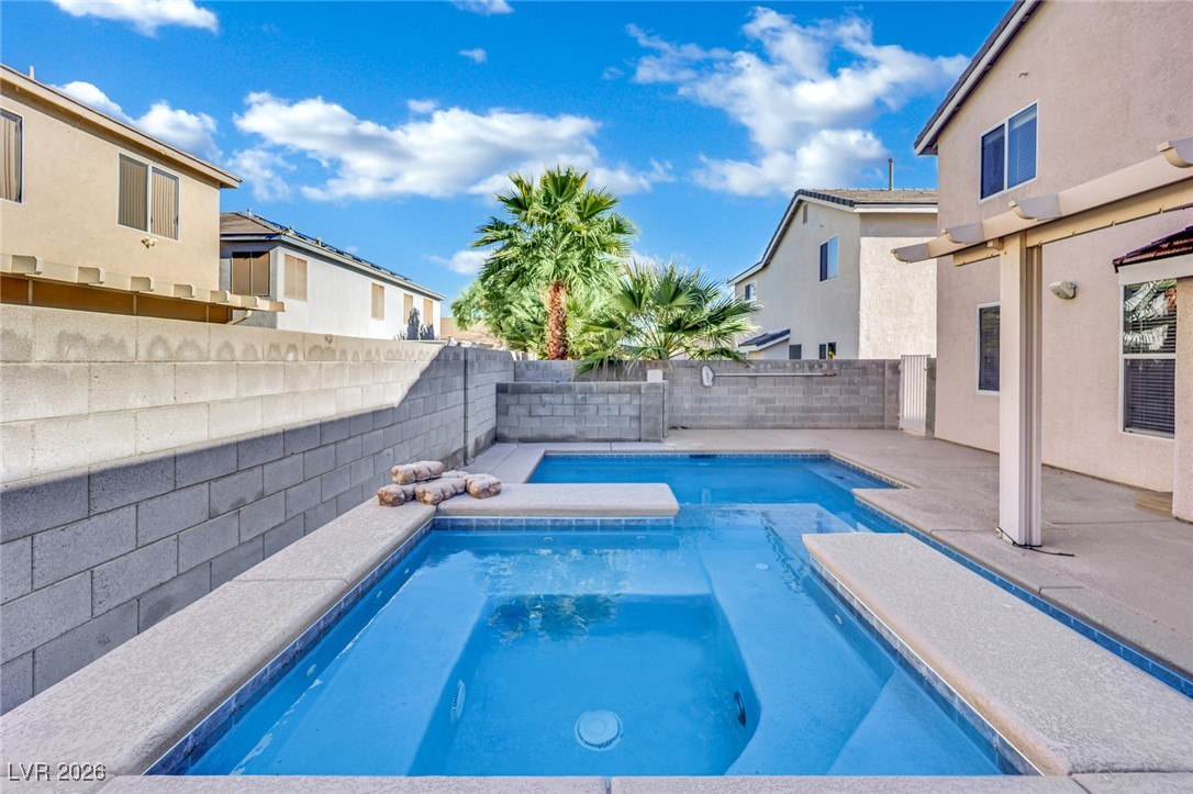 7912 Meandering Light Avenue