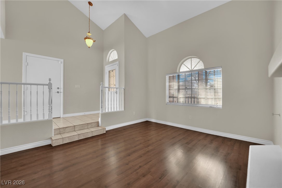 7912 Meandering Light Avenue