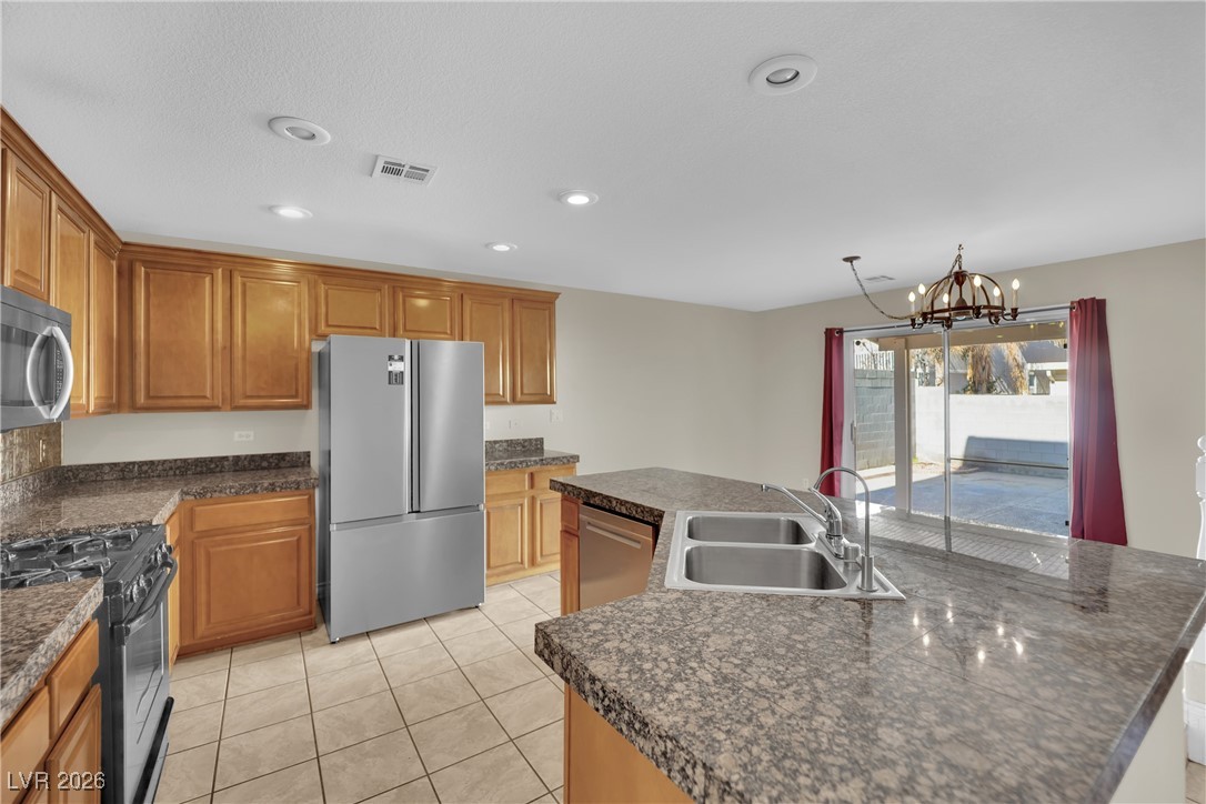 7912 Meandering Light Avenue