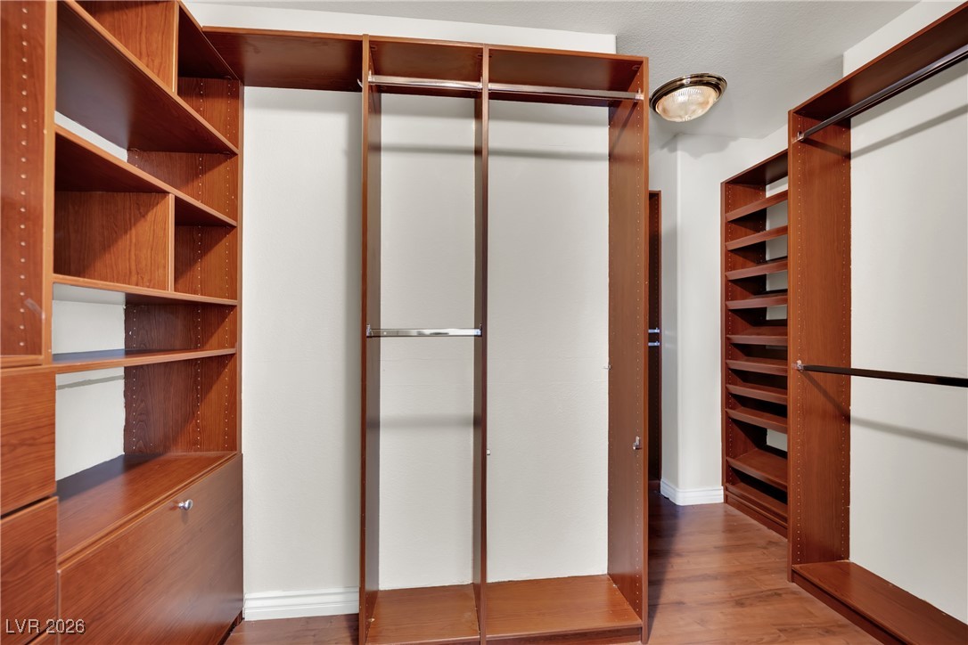 7912 Meandering Light Avenue