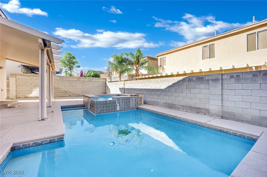 7912 Meandering Light Avenue