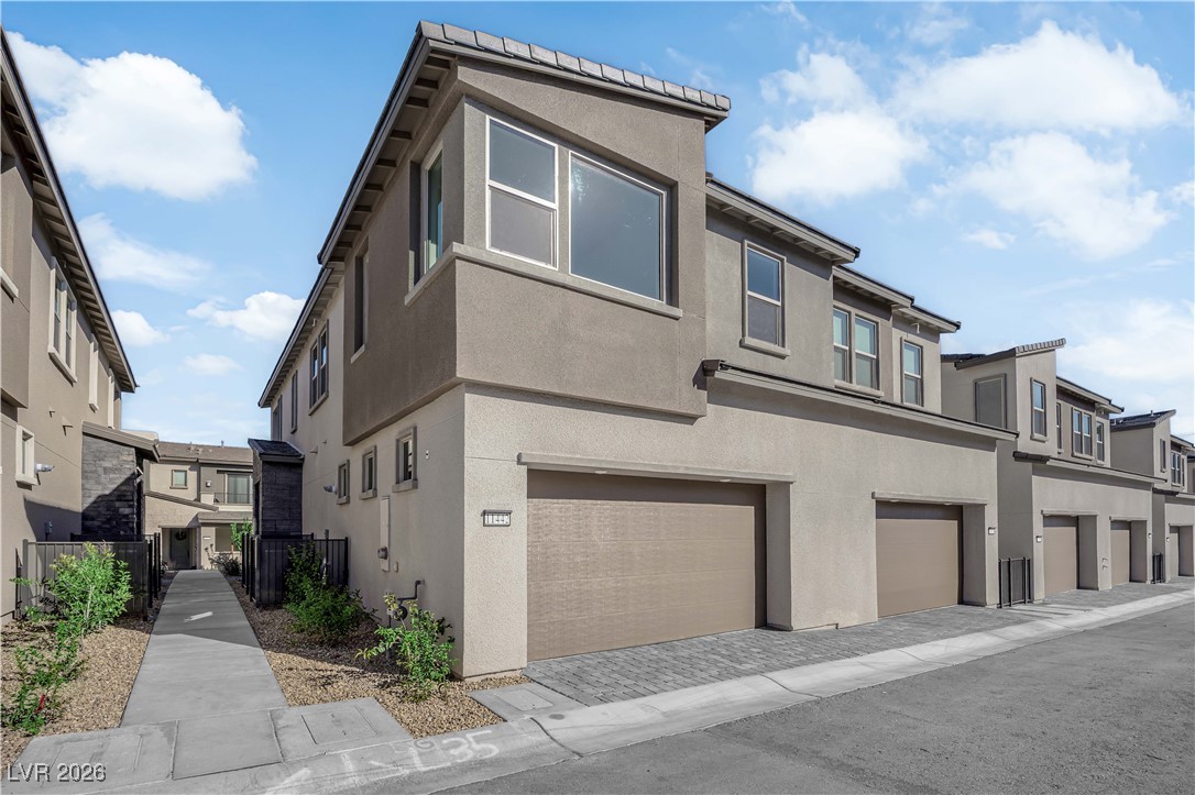 11442 Crimson Ledge Avenue