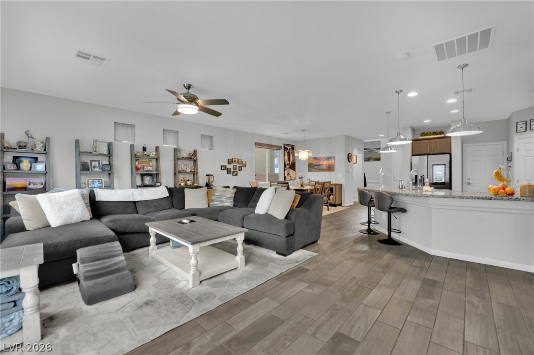 3326 Faywood Springs Avenue