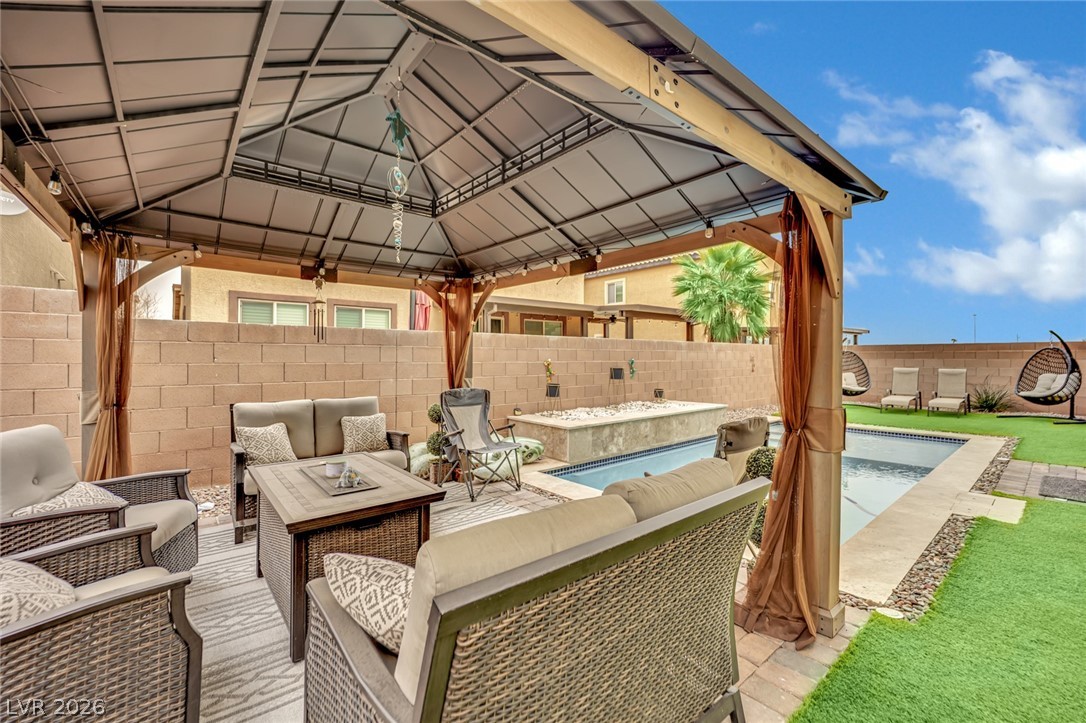 3326 Faywood Springs Avenue