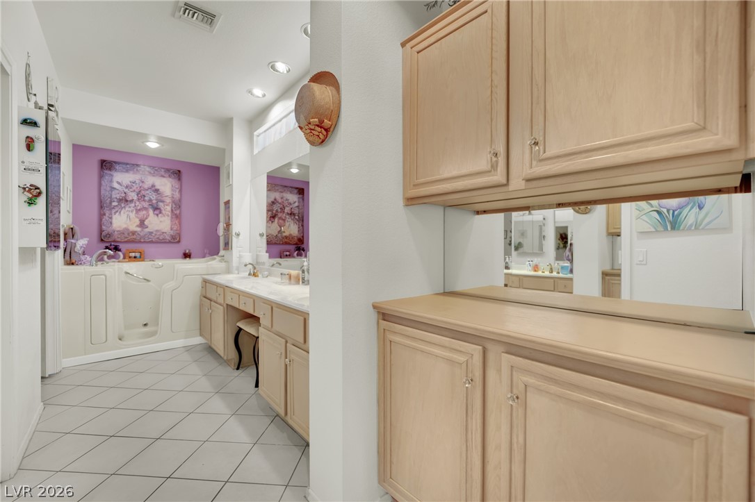 2808 Tumble Creek Court