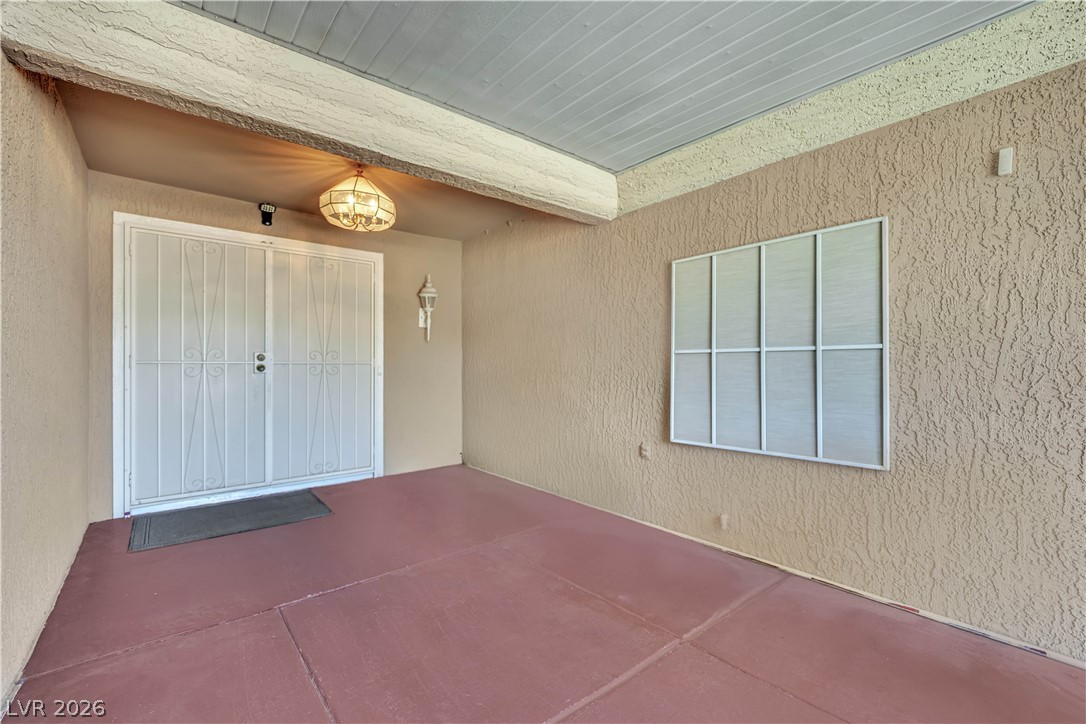 2808 Tumble Creek Court