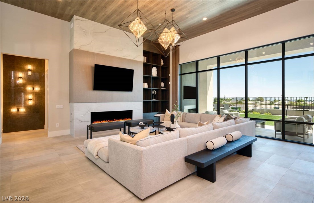 4780 Argento Peak Street