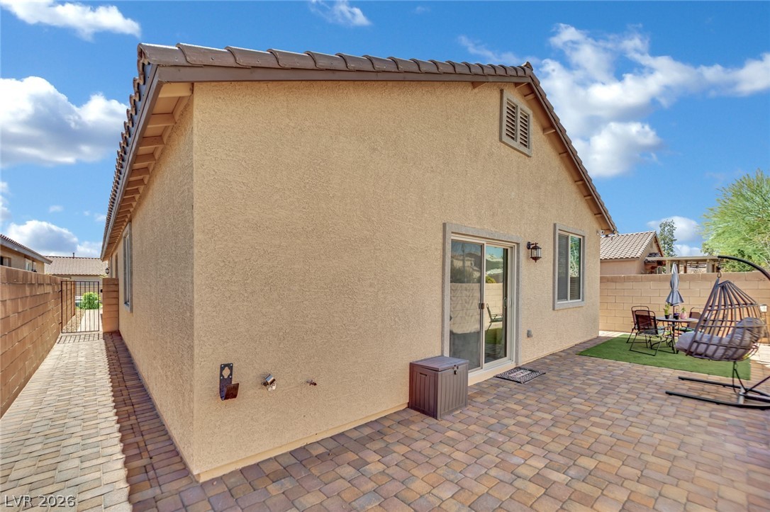 1018 Edel Hest Avenue