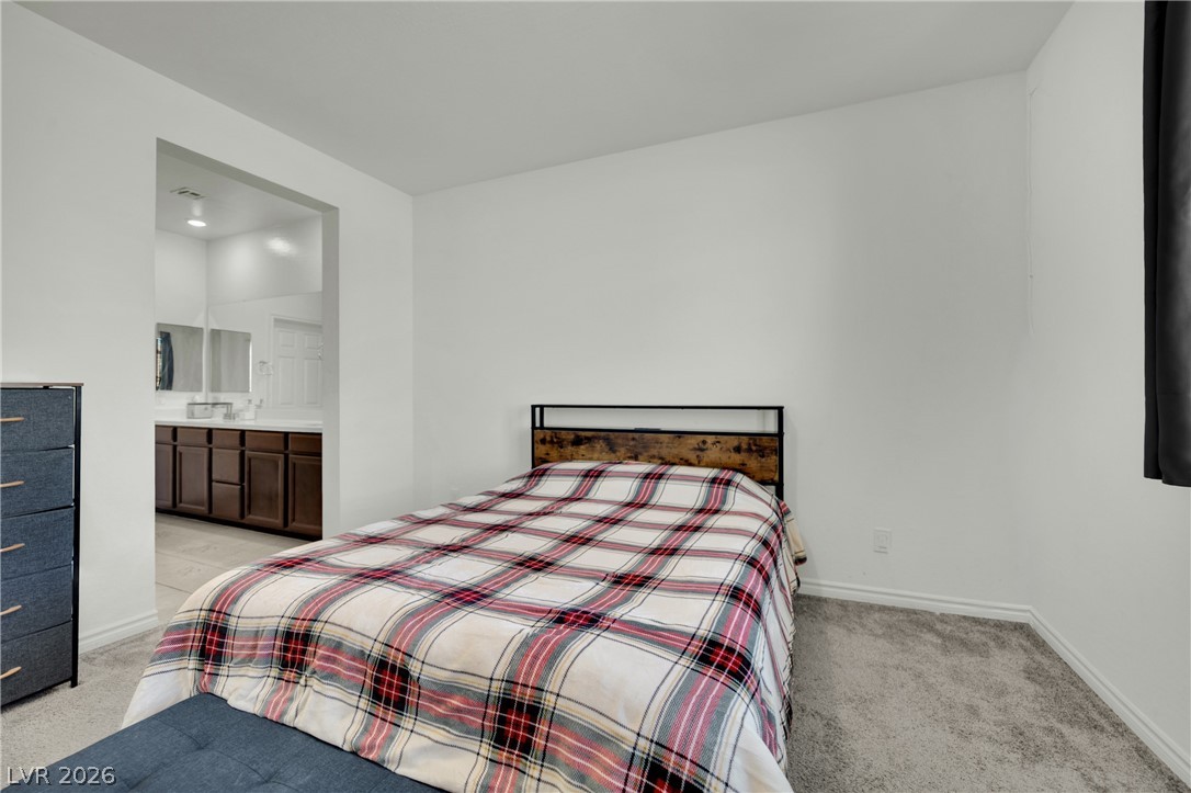 1018 Edel Hest Avenue