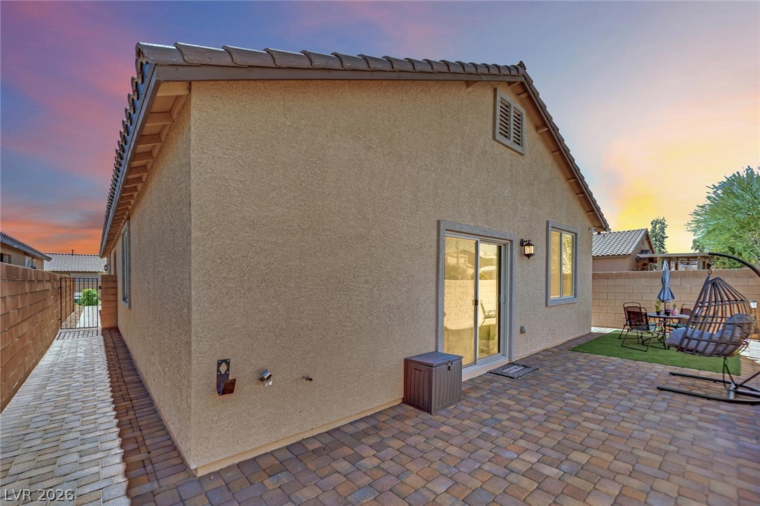 1018 Edel Hest Avenue