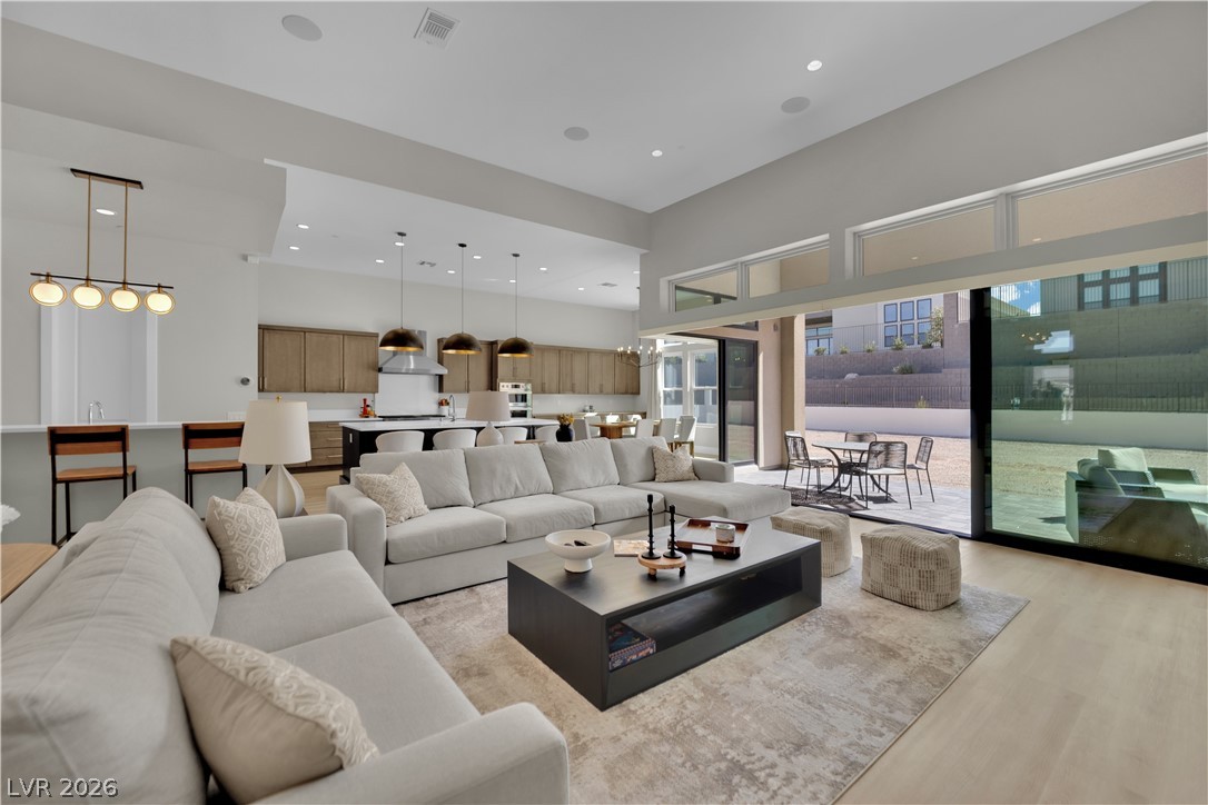 10973 Horizon Ledge Avenue