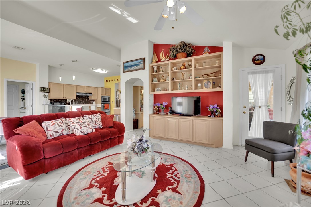 2808 Tumble Creek Court