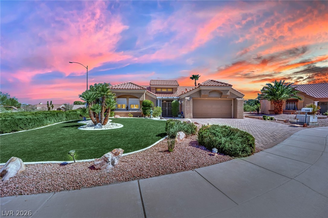 2808 Tumble Creek Court