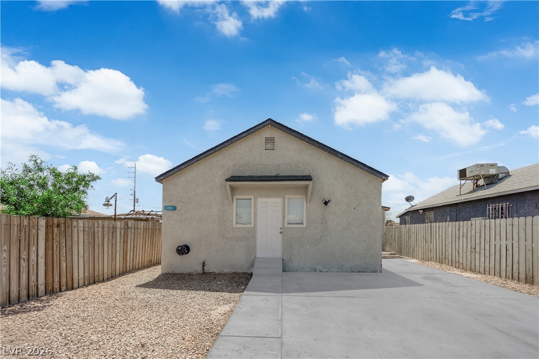 965 Miller Avenue