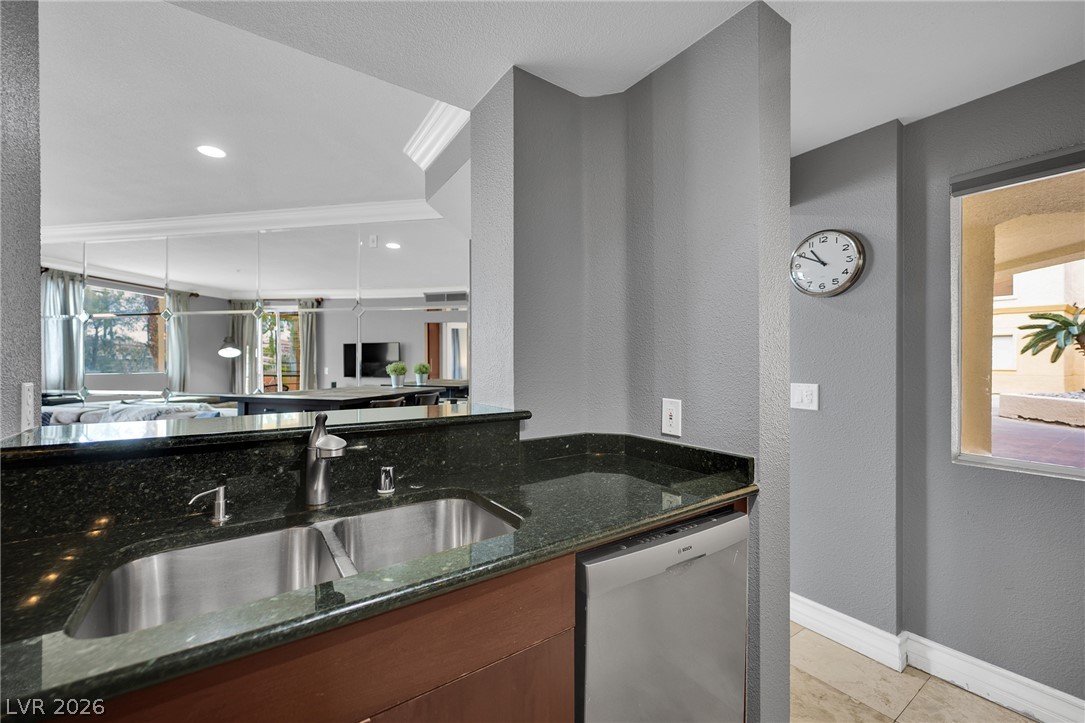 220 East Flamingo Road 117