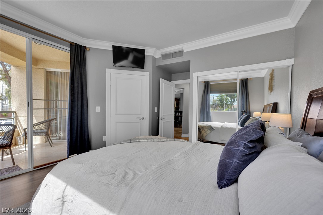 220 East Flamingo Road 117