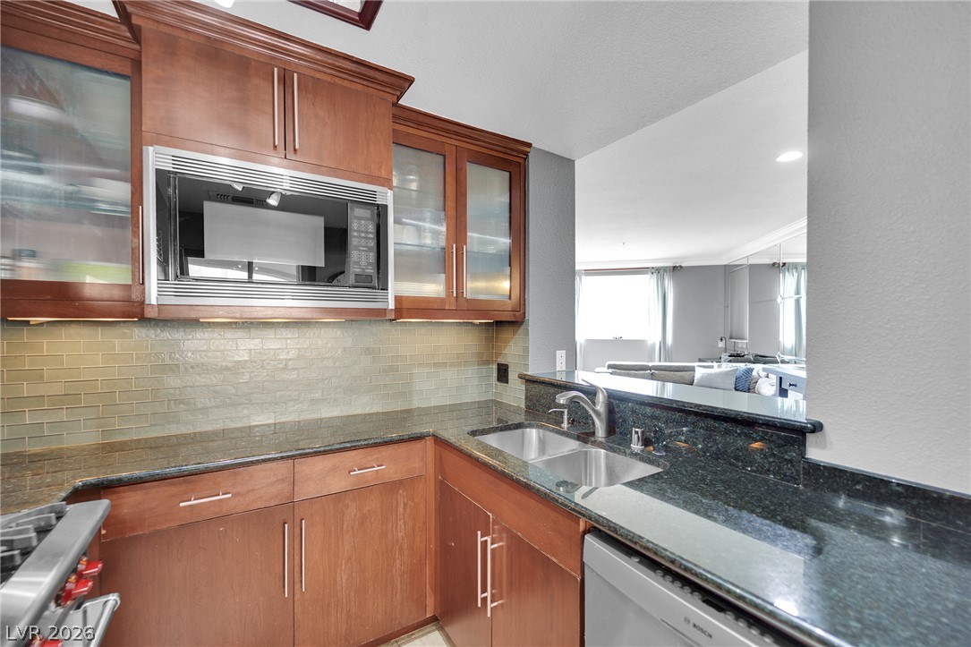 220 East Flamingo Road 117