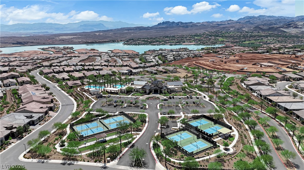 32 Stone Yucca Court