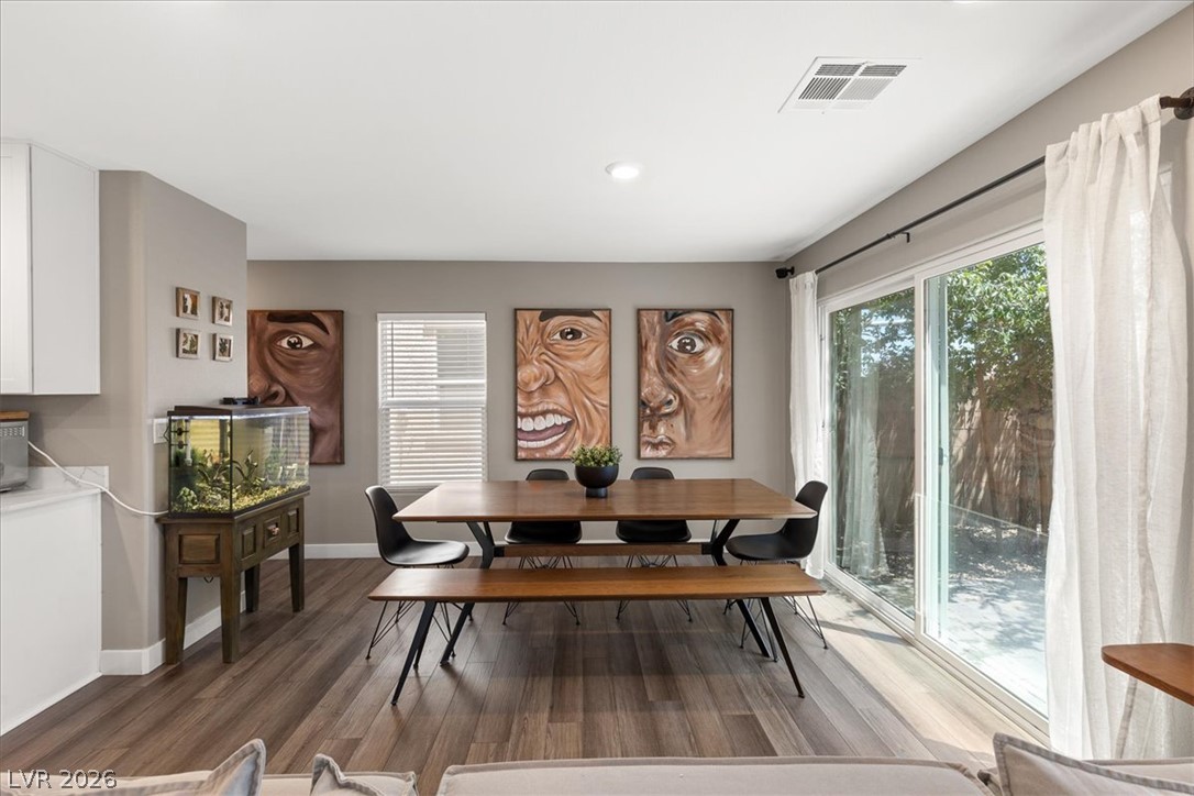 10520 Adobe Ranch Street