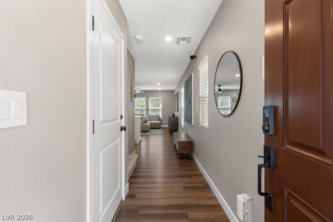 10520 Adobe Ranch Street